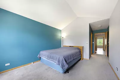7411 Grandview Court, Carpentersville, IL 60110 - Photo 13