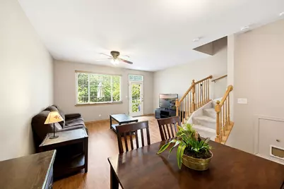 7411 Grandview Court, Carpentersville, IL 60110 - Photo 9