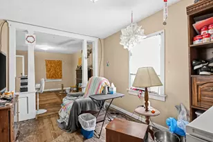 306 S Maple St, Brighton, IL 62012 - Photo 9