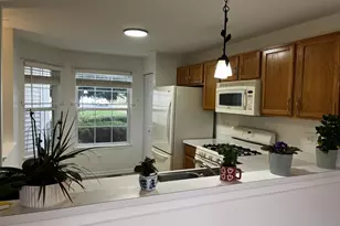 2117 Orchard Ln, Carpentersville, IL 60110 - Photo 7