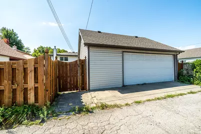 10325 S Whipple Street, Chicago, IL 60655 - Photo 27