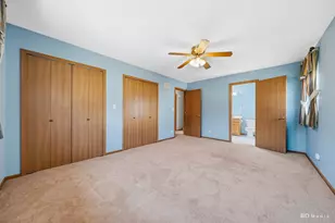 10325 S Whipple St, Chicago, IL 60655 - Photo 13