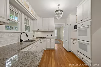 821 Howard Street, Wheaton, IL 60187 - Photo 9