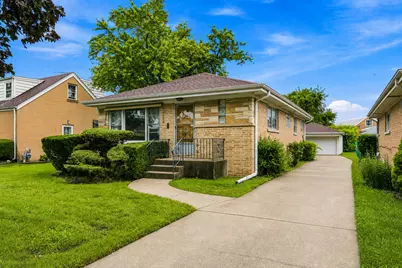 7321 N Nora Avenue, Niles, IL 60714 - Photo 1