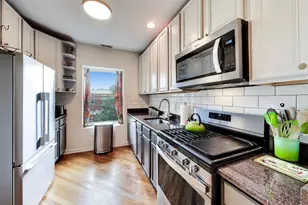 3201 W Argyle St, Chicago, IL 60625 - Photo 7