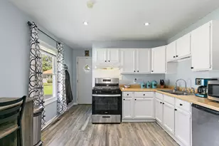 112 McCabe Dr, Streamwood, IL 60107 - Photo 11