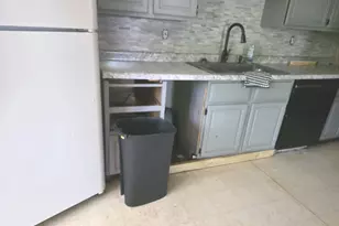 405 Marion St, Warsaw, IL 62379 - Photo 13