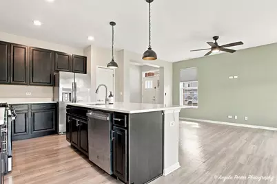 1012 Draper Road, McHenry, IL 60050 - Photo 5