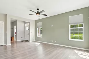 1012 Draper Rd, McHenry, IL 60050 - Photo 15