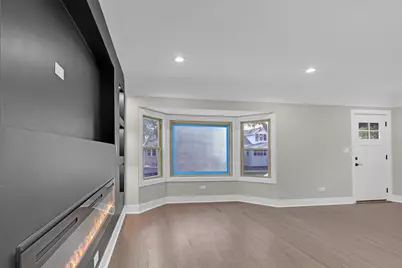 2231 N 73rd Avenue, Elmwood Park, IL 60707 - Photo 7