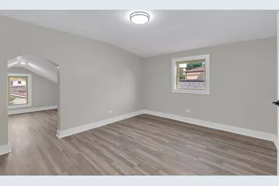 2231 N 73rd Avenue, Elmwood Park, IL 60707 - Photo 17