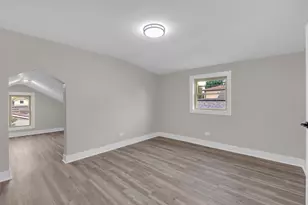 2231 N 73rd Ave, Elmwood Park, IL 60707 - Photo 17