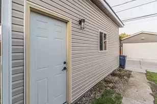 2231 N 73rd Ave, Elmwood Park, IL 60707 - Photo 27