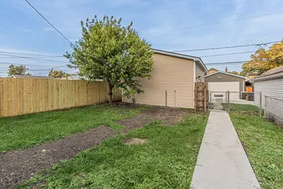 2231 N 73rd Avenue, Elmwood Park, IL 60707 - Photo 25