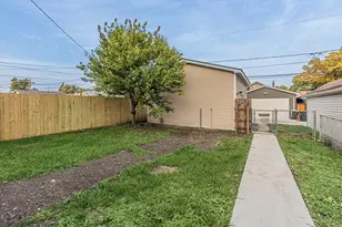 2231 N 73rd Ave, Elmwood Park, IL 60707 - Photo 25