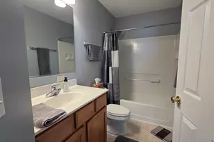 540 Legend Ln, McHenry, IL 60050 - Photo 19