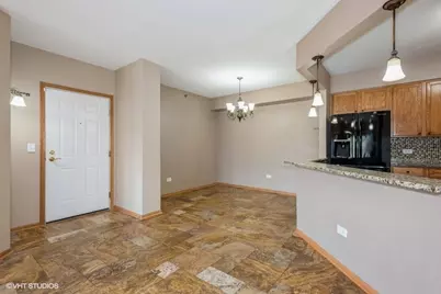 2240 S Grace Street #404, Lombard, IL 60148 - Photo 3