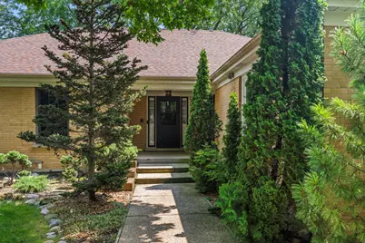 4023 N Ridge Avenue, Arlington Heights, IL 60004 - Photo 3