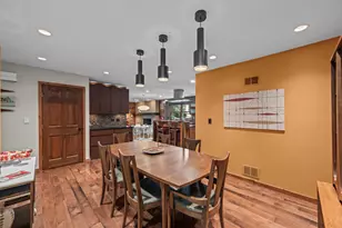 4023 N Ridge Ave, Arlington Heights, IL 60004 - Photo 11