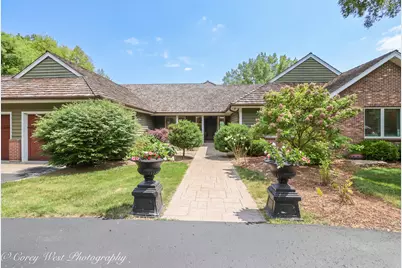 39W944 Deer Run Drive, Saint Charles, IL 60175 - Photo 5