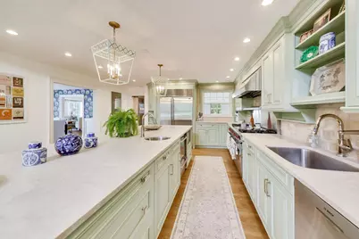 374 N Bateman Circle, Barrington Hills, IL 60010 - Photo 13