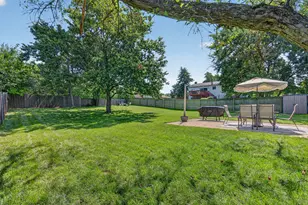 2021 Lancaster Ln, Wheaton, IL 60189 - Photo 39