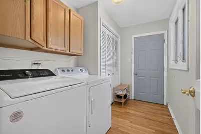 2021 Lancaster Lane, Wheaton, IL 60189 - Photo 31