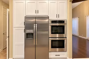 541 Bridgestone Ct, Inverness, IL 60010 - Photo 11