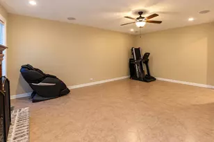 541 Bridgestone Ct, Inverness, IL 60010 - Photo 13