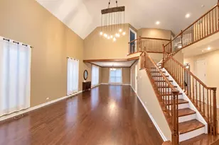 541 Bridgestone Ct, Inverness, IL 60010 - Photo 7