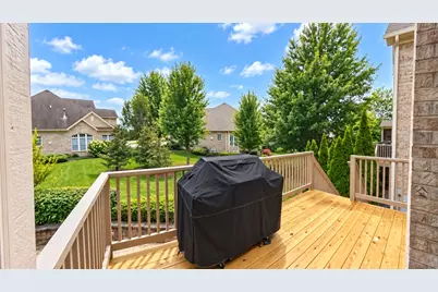 541 Bridgestone Court #541, Inverness, IL 60010 - Photo 5