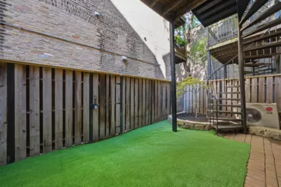 1856 W Superior Street, Chicago, IL 60622 - Photo 23