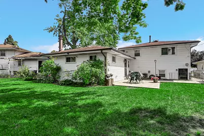 15622 Prince Drive, South Holland, IL 60473 - Photo 19
