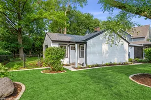 932 Hazel Ave, Deerfield, IL 60015 - Photo 1