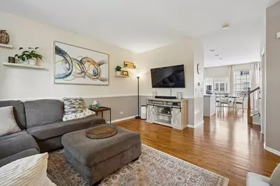 1628 Edinburgh Drive #100-2, Bartlett, IL 60103 - Photo 5