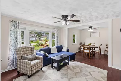 1033 Crescent Court, Round Lake Beach, IL 60073 - Photo 3