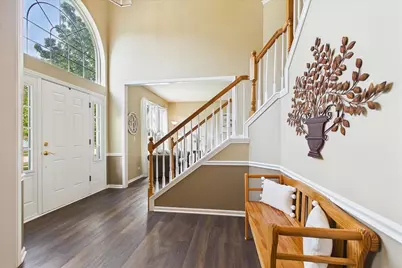 18804 W Chatham Way, Lake Villa, IL 60046 - Photo 5