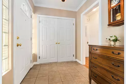 9737 S Central Park Avenue, Evergreen Park, IL 60805 - Photo 5