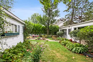 9737 S Central Park Ave, Evergreen Park, IL 60805 - Photo 35