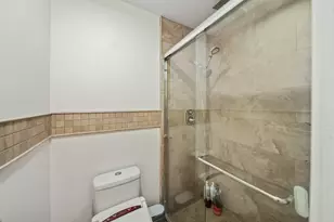 4825 Turnberry Dr, Hoffman Estates, IL 60010 - Photo 23