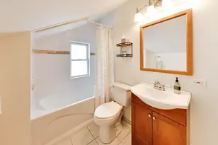 4147 N Dickinson Ave, Chicago, IL 60641 - Photo 33