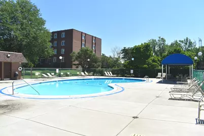 8001 W Courte Drive #310, Niles, IL 60714 - Photo 21