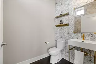 729 W 15th St, Chicago, IL 60607 - Photo 11