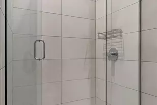 729 W 15th St, Chicago, IL 60607 - Photo 29
