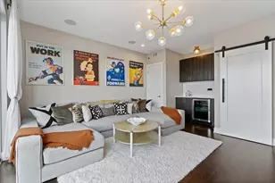 729 W 15th St, Chicago, IL 60607 - Photo 25