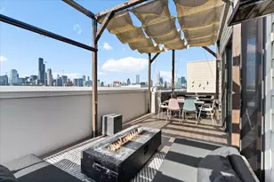 729 W 15th St, Chicago, IL 60607 - Photo 33