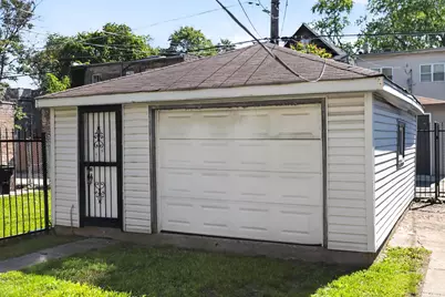 6525 S Vernon Avenue, Chicago, IL 60637 - Photo 35