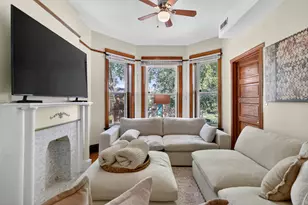 6525 S Vernon Ave, Chicago, IL 60637 - Photo 9