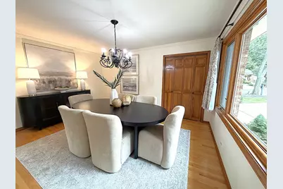 2S015 Ironwood Lane, Wheaton, IL 60189 - Photo 11