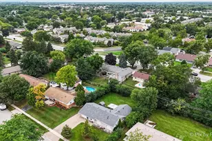 260 Flagstaff Ln, Hoffman Estates, IL 60169 - Photo 37
